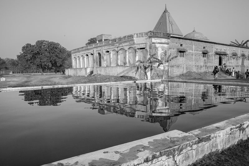 Valuing groundwater for cultural services - An artificially constructed groundwater-fed tank for sacred use in a village in Bhojpur district, Bihar